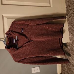 Patagonia quarter zip - womens size medium
